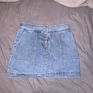 Jean Skort!
